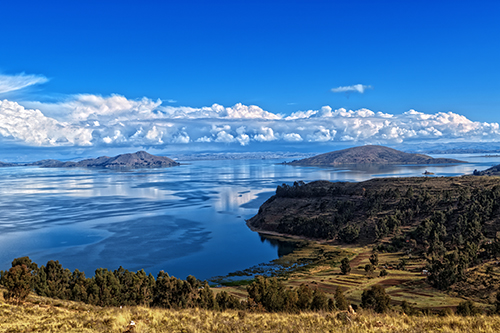 チチカカ湖は琵琶湖の約12倍の広大さ！
